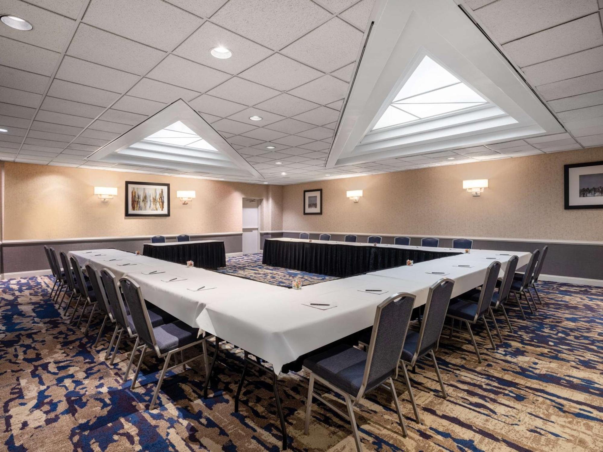 Embassy Suites Baltimore - North/Hunt Valley Eksteriør bilde